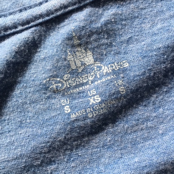 genuine disney park tshirt - Picture 3 of 3